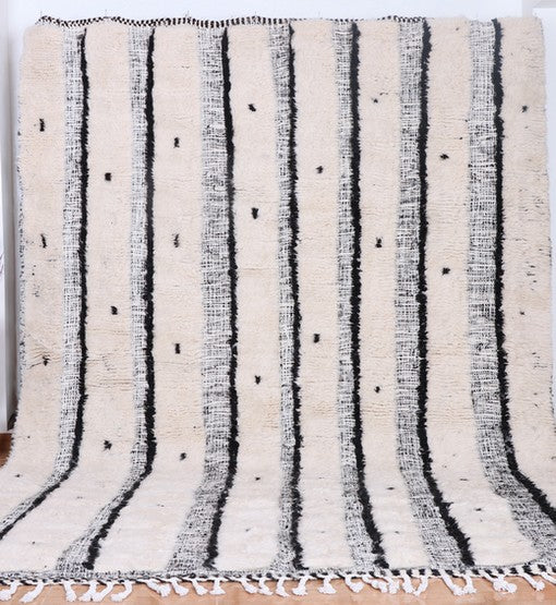 Beni Ouarain Moroccan Rug – 2,8x2m – R251